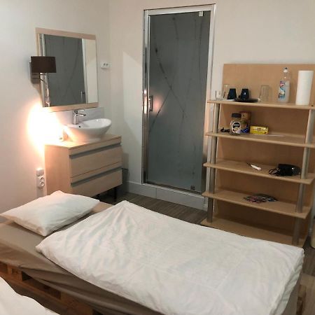 Bed4U Mini Studio Sienna 17 Apartman Lublin Kültér fotó